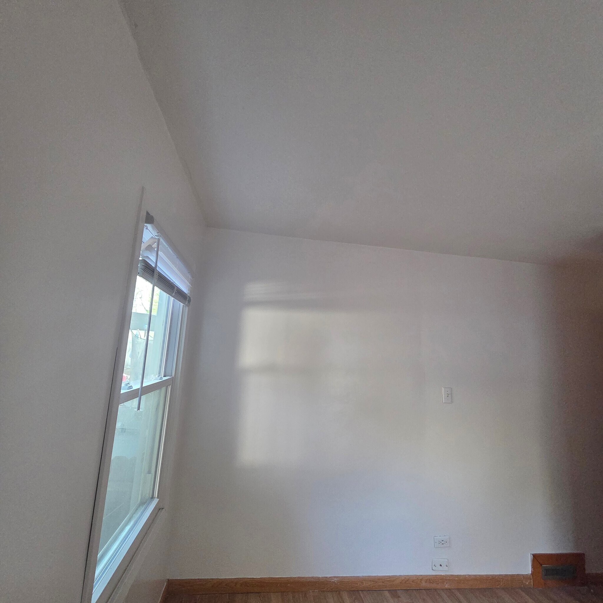 Building Photo - 1531 Walnut Dr