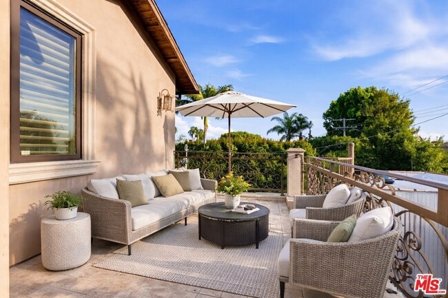 Building Photo - 2023 Parnell Ave