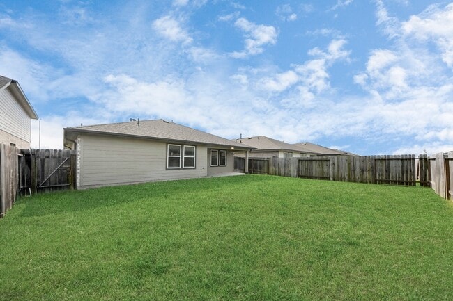 Building Photo - 7806 Cattleman Vly Dr