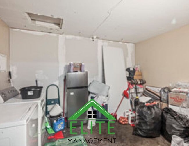 Building Photo - Charming 3-Bedroom Duplex in North Highlan...