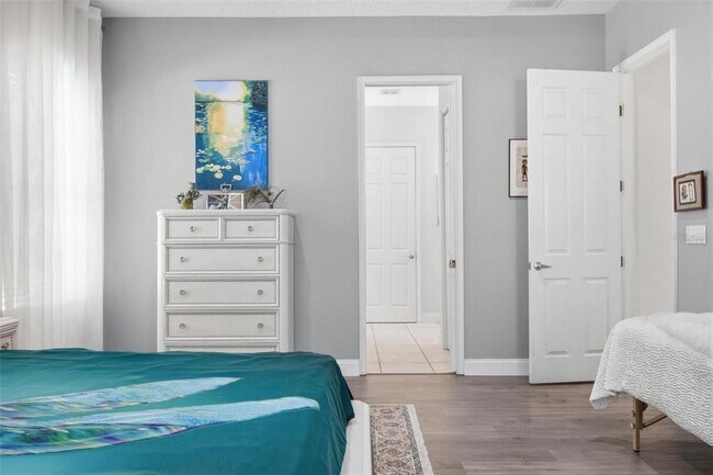 Building Photo - 118 Whispering Pine Dr