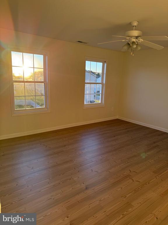 Building Photo - 93 Downey Oak Cir