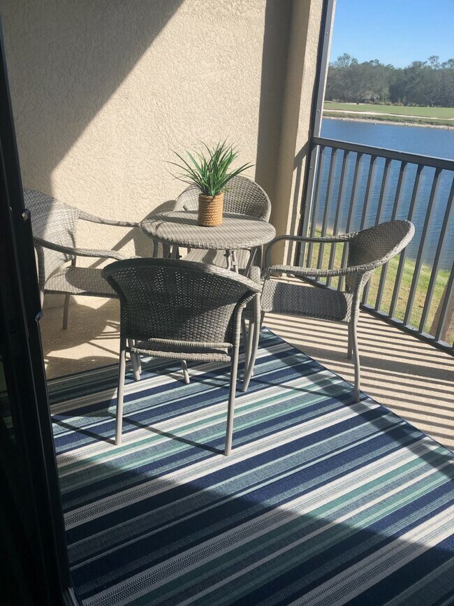 Outdoor eating on the lanai - 17006 Vardon Ter