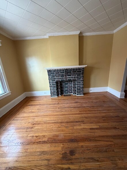 Building Photo - 516 2nd St