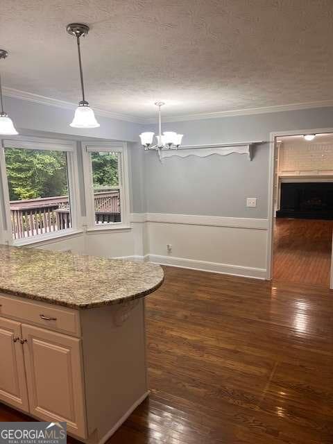 Building Photo - 871 Cedar Trce SW