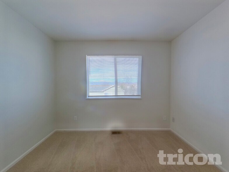 Building Photo - 3336 Bexley Dr