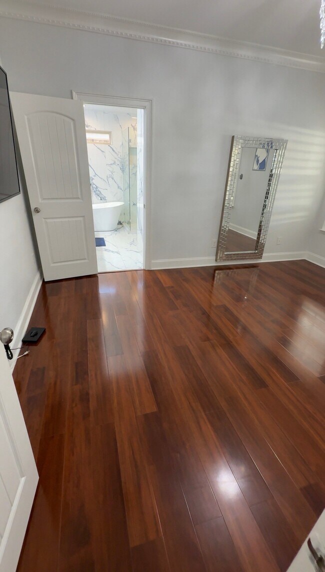 Building Photo - 1610 City Nights Wy