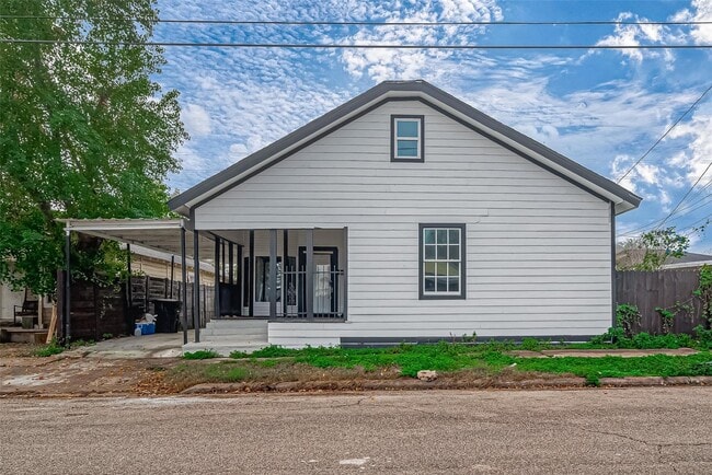 Building Photo - 7422 Avenue I