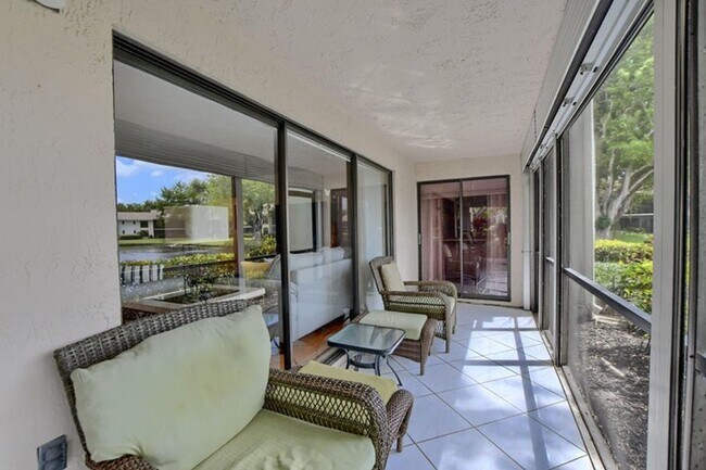 Building Photo - 6748 Willow Wood Drive 1305, Boca Raton, F...