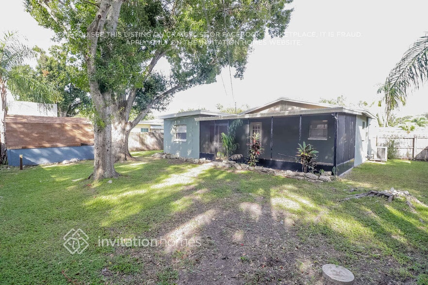 Building Photo - 2136 Mary Sue St