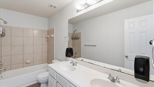 Building Photo - 9954 Knob Hollow Way