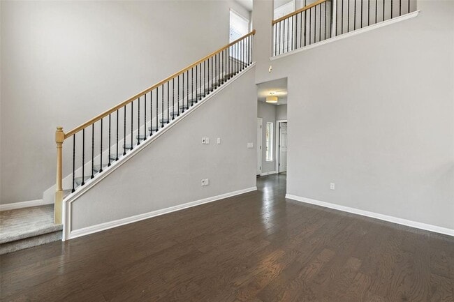 Building Photo - 1615 Airedale Rd