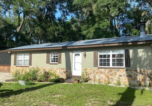 Building Photo - 3/2 Rental In NE Ocala