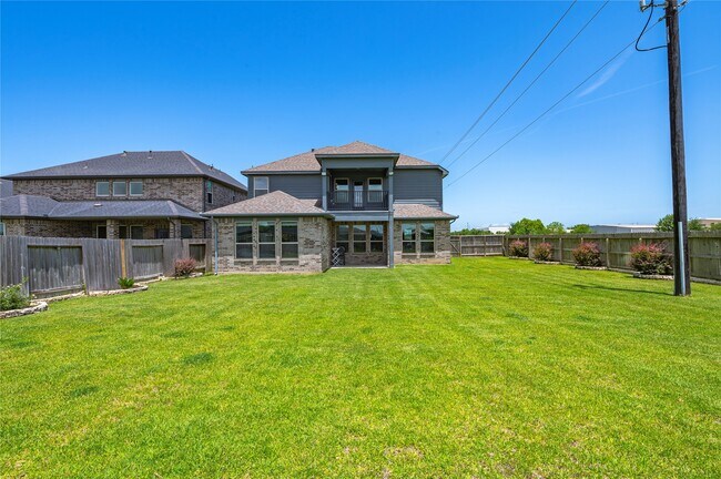 Building Photo - 288 Kara Mist Ct