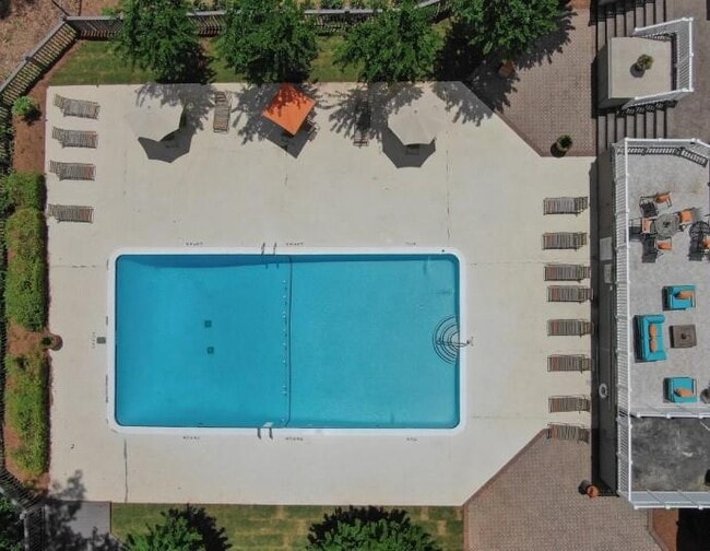 Building Photo - 707 Franklin Gateway SE