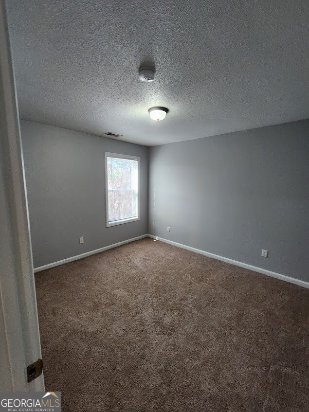 Building Photo - 6223 Klondike River Rd