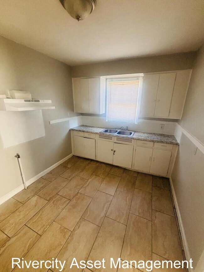 Building Photo - Spacious and Beautiful Renovated Home In Nutbush Area!!