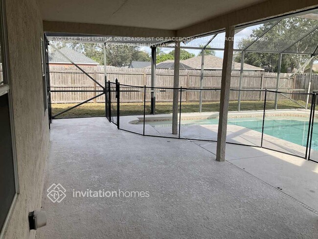 Building Photo - 1240 Sleepy Hollow Ln