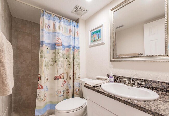 Building Photo - 1205 E Peppertree Dr