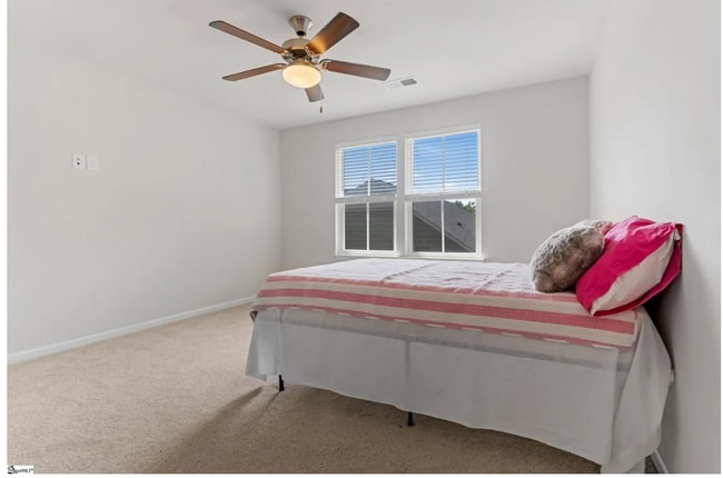 Building Photo - 500 Briar Oaks Ln