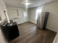 Building Photo - 2902 S 19th St