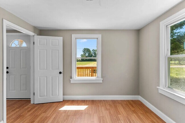 Building Photo - 2302 Lighthouse View Dr