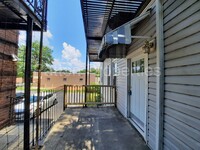 Building Photo - 1430-1432-1434 Gregg Street - Inside CoC -...