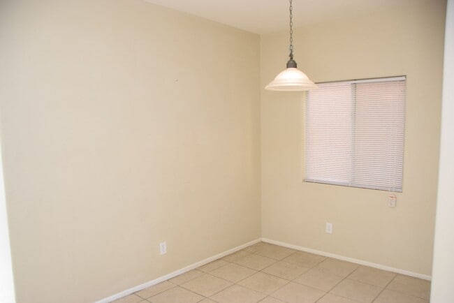 Building Photo - NORTH - 2 STORY HOME - 89081