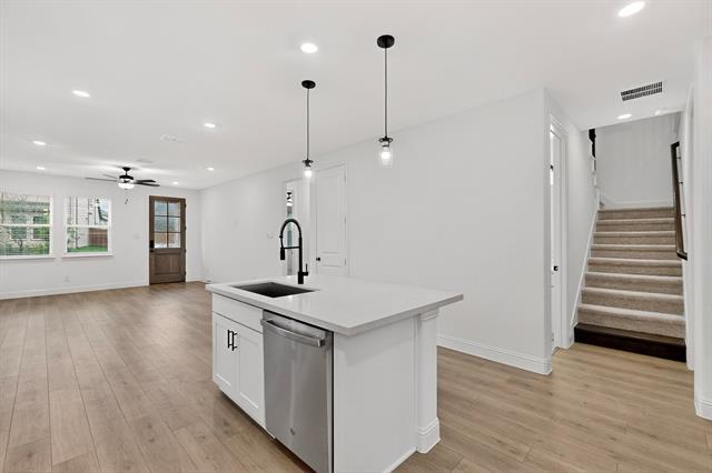 Building Photo - 1140 Beautyberry Ln