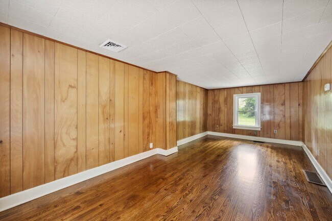 Building Photo - Charming Single-Family Home in Downingtown School District – Available 2/13/26!