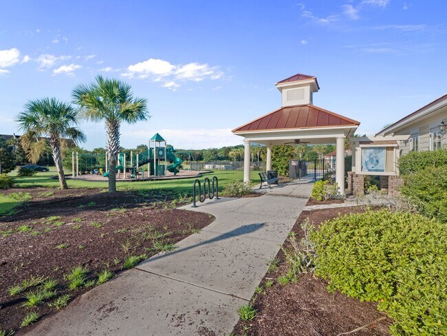 Building Photo - New Construction Home in High Demand Area!