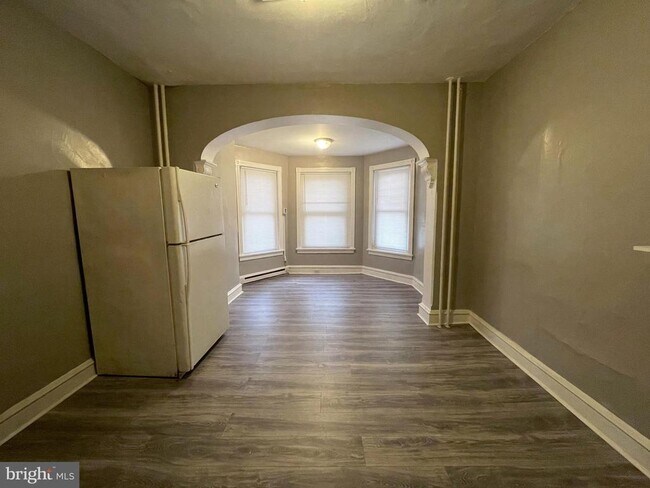 Building Photo - 4637 Leiper St