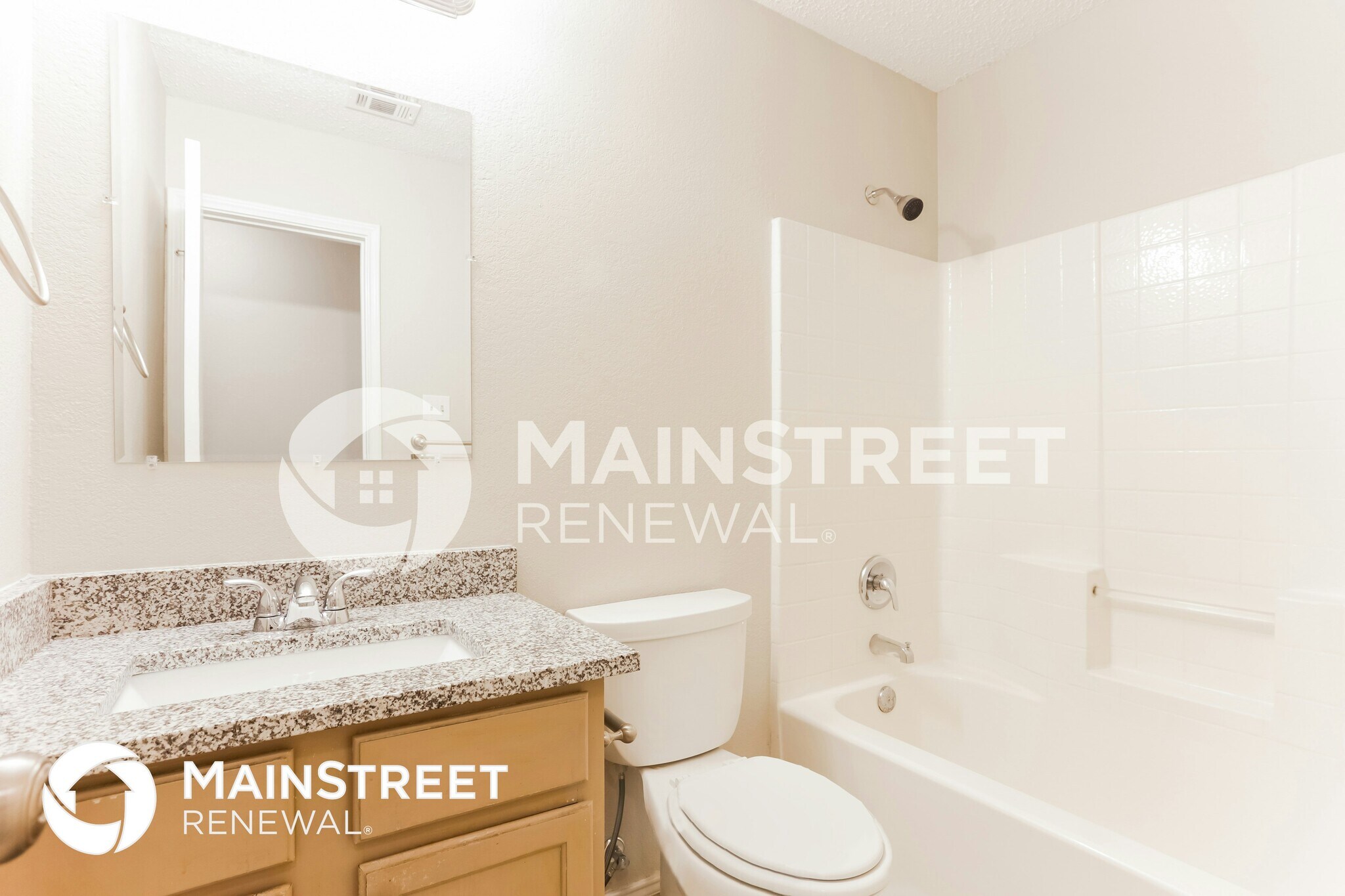 Building Photo - 805 Encino Dr