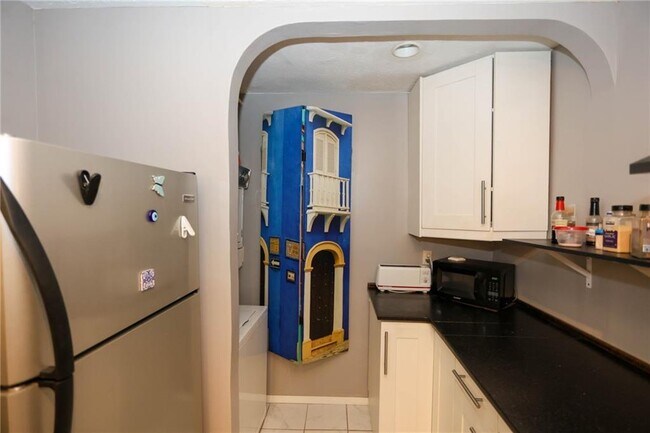 Building Photo - 402 Olde Mill Ln