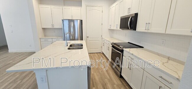 Building Photo - 2934 Rapollo Ln