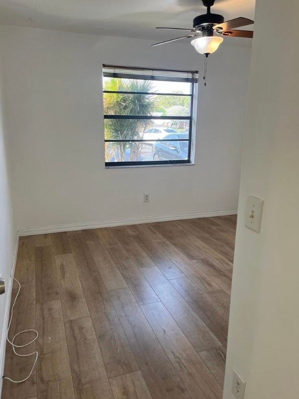 Building Photo - 283 NW 36th Ave