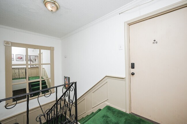 Building Photo - 5230 Arboles Dr