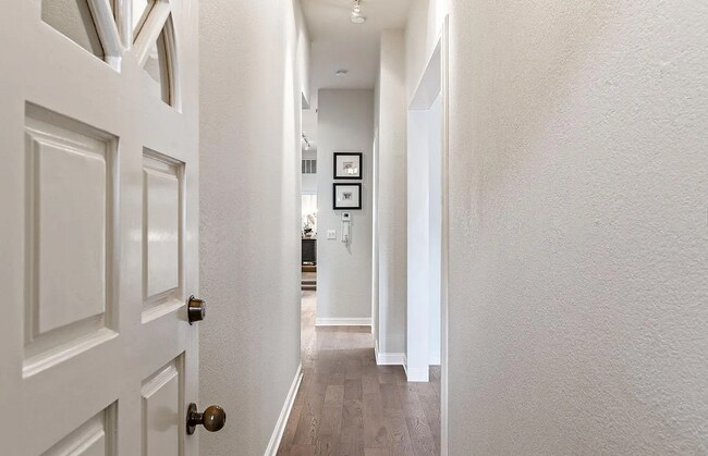 Building Photo - 2578 California St