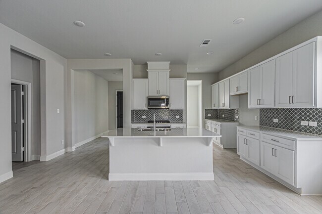 Building Photo - 316 Amenduni Ln