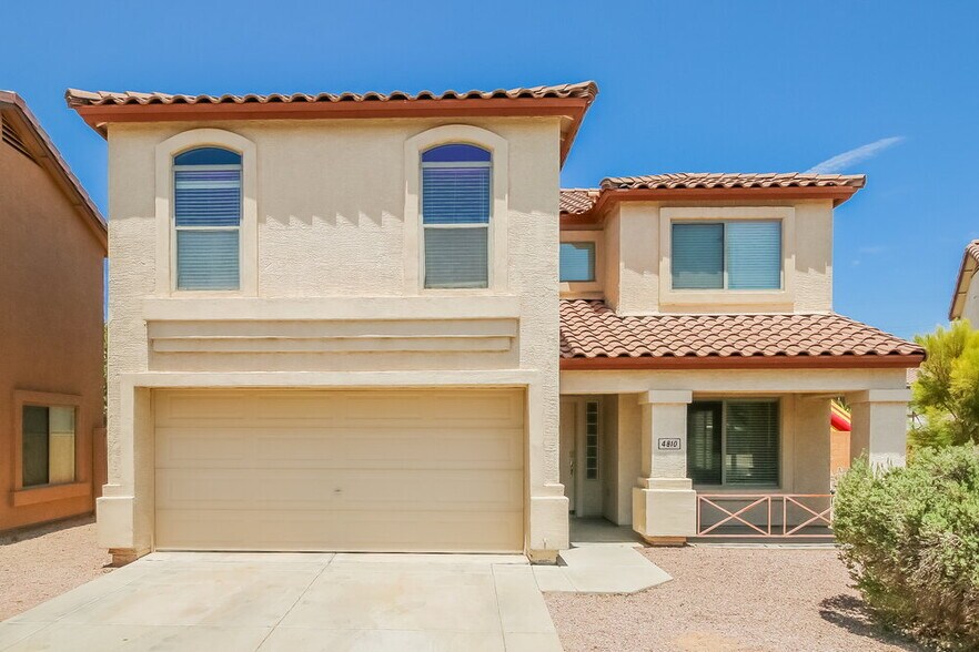 Primary Photo - 4810 W Beautiful Ln