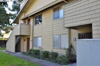 Building Photo - 46892 Fernald Common