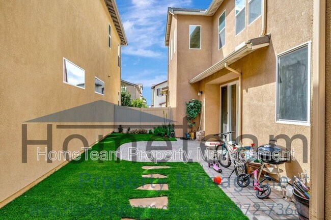 Building Photo - 1315 Ortega St