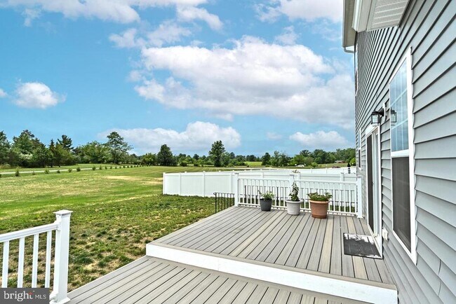 Building Photo - 106 Alliance Ct