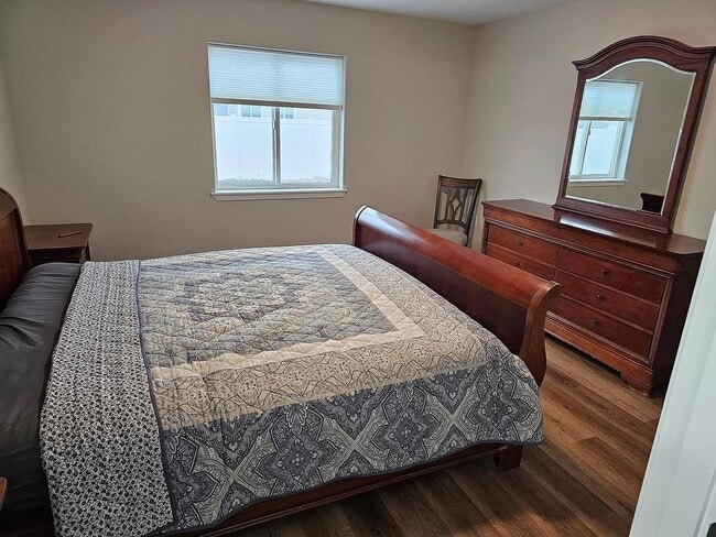 Building Photo - Modern Open Living in Ephrata