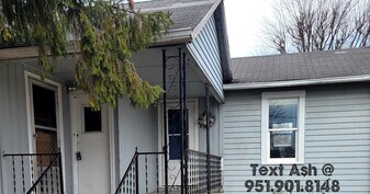 Building Photo - 2202 Silver St