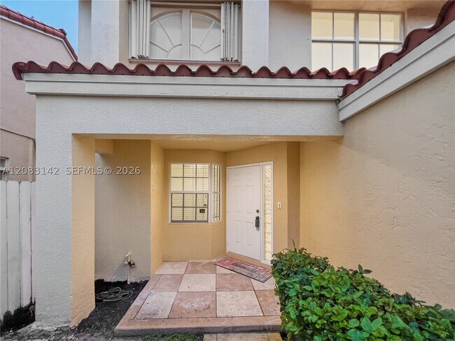 Building Photo - 3215 N 36th Ave