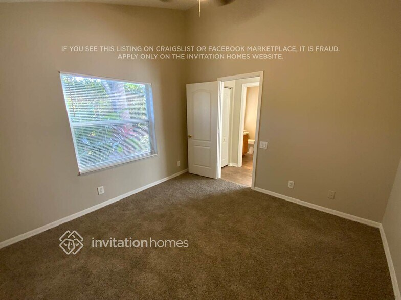 Building Photo - 1544 Daylily Dr