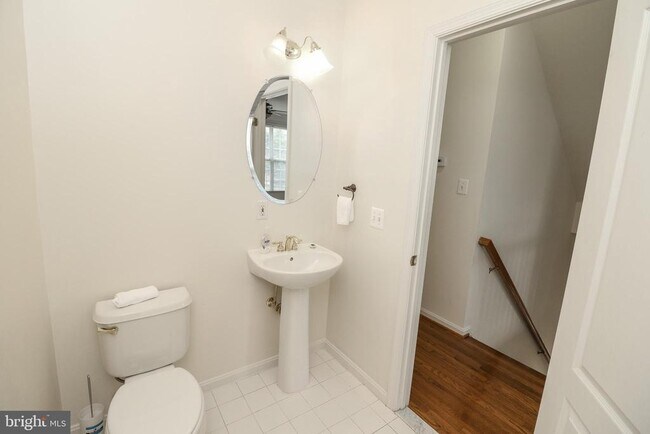 Building Photo - 12180 Abington Hall Pl