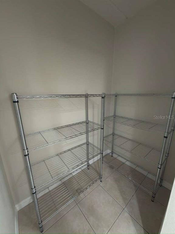 Building Photo - 1904 Honour Rd