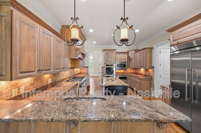 Building Photo - 7 Crooked Stick Ln